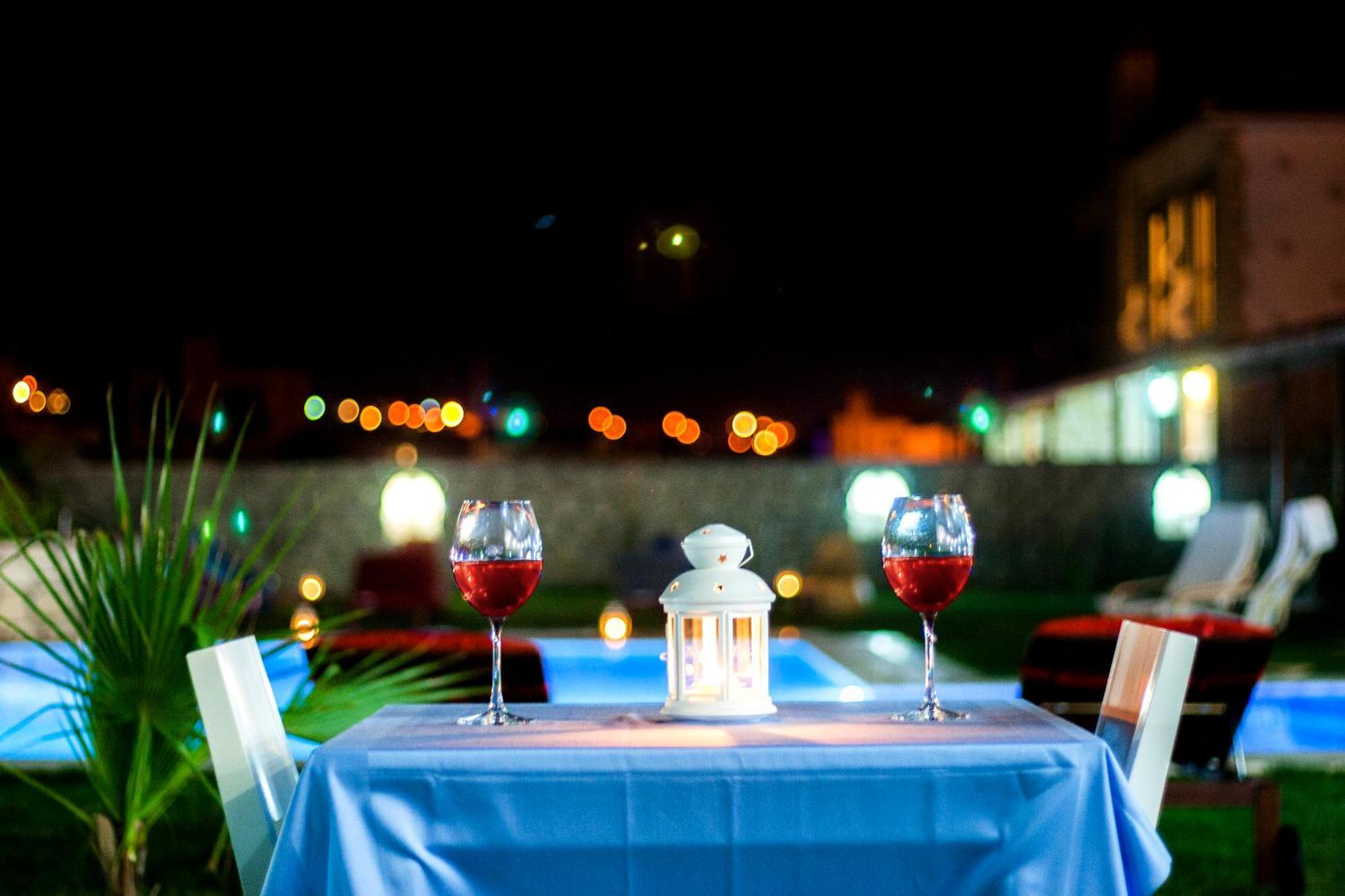 Gonulhan Hotel Alacatı Bagian luar foto